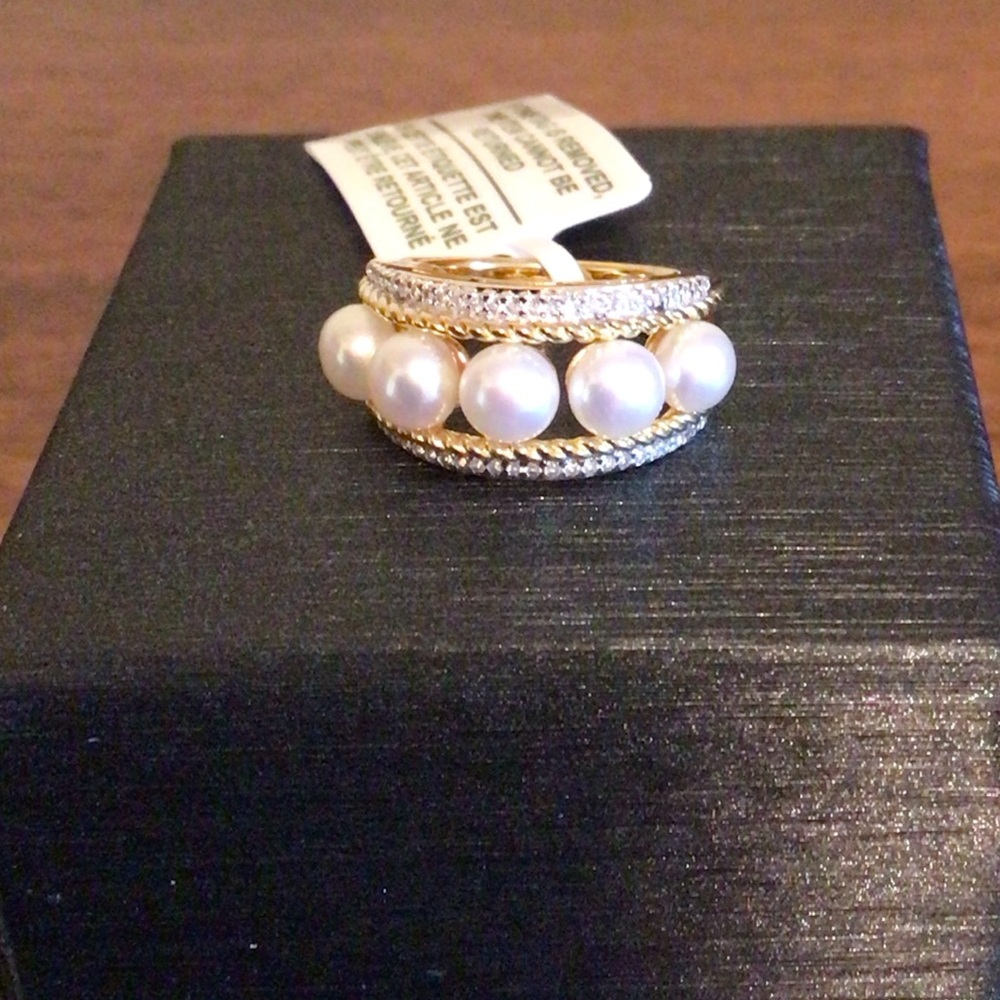 Sterling Silver Pearl Ring